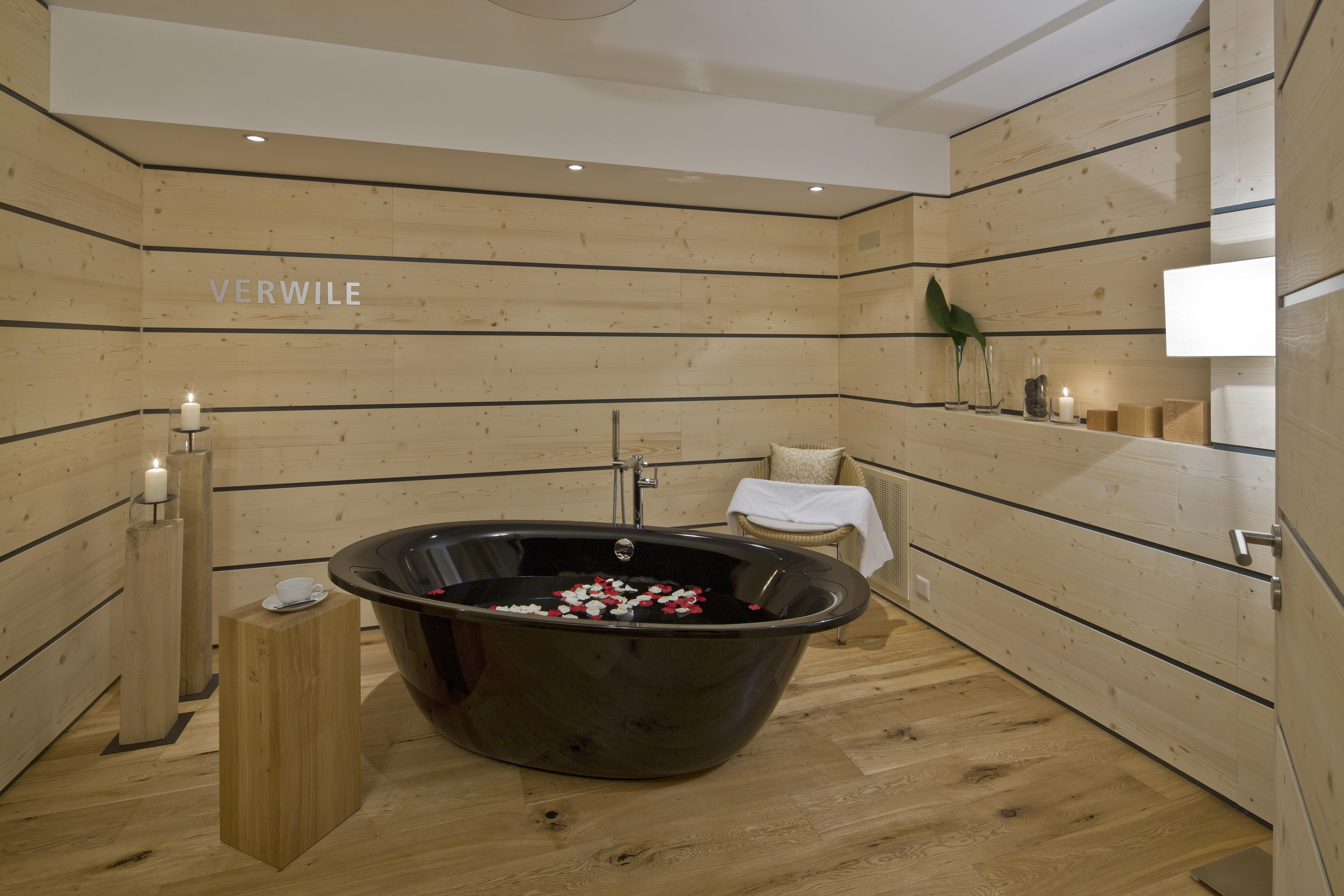 Swiss Alpine Hotel Allalin Zermatt Bagian luar foto